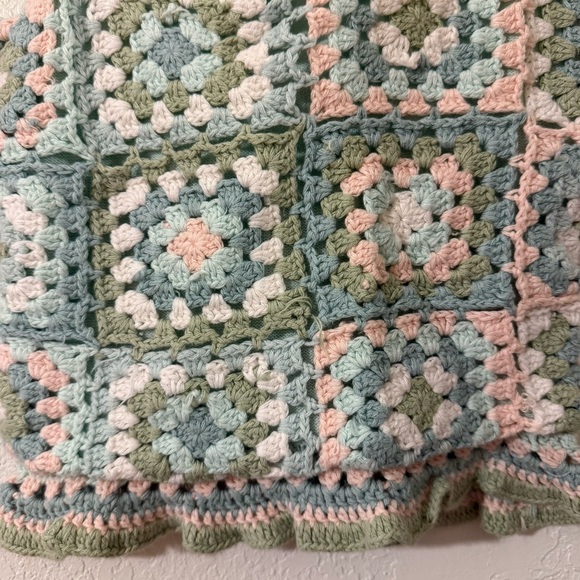 American eagle pastel crochet top - Picture 2 of 4